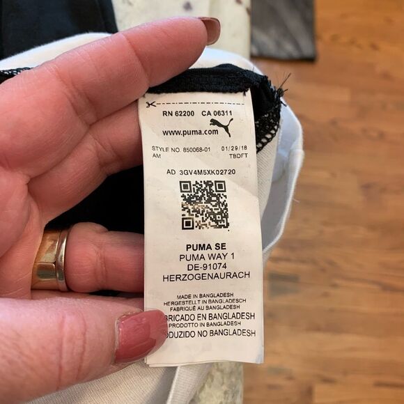 Puma Double Hem T-Shirt L NWOT - Picture 4 of 5